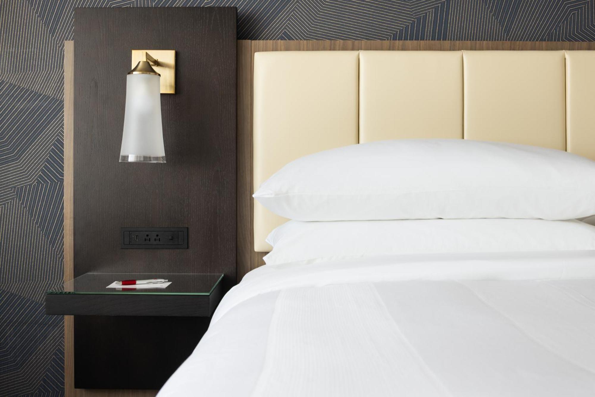 万豪Normal And Conference Center Hotel 4*