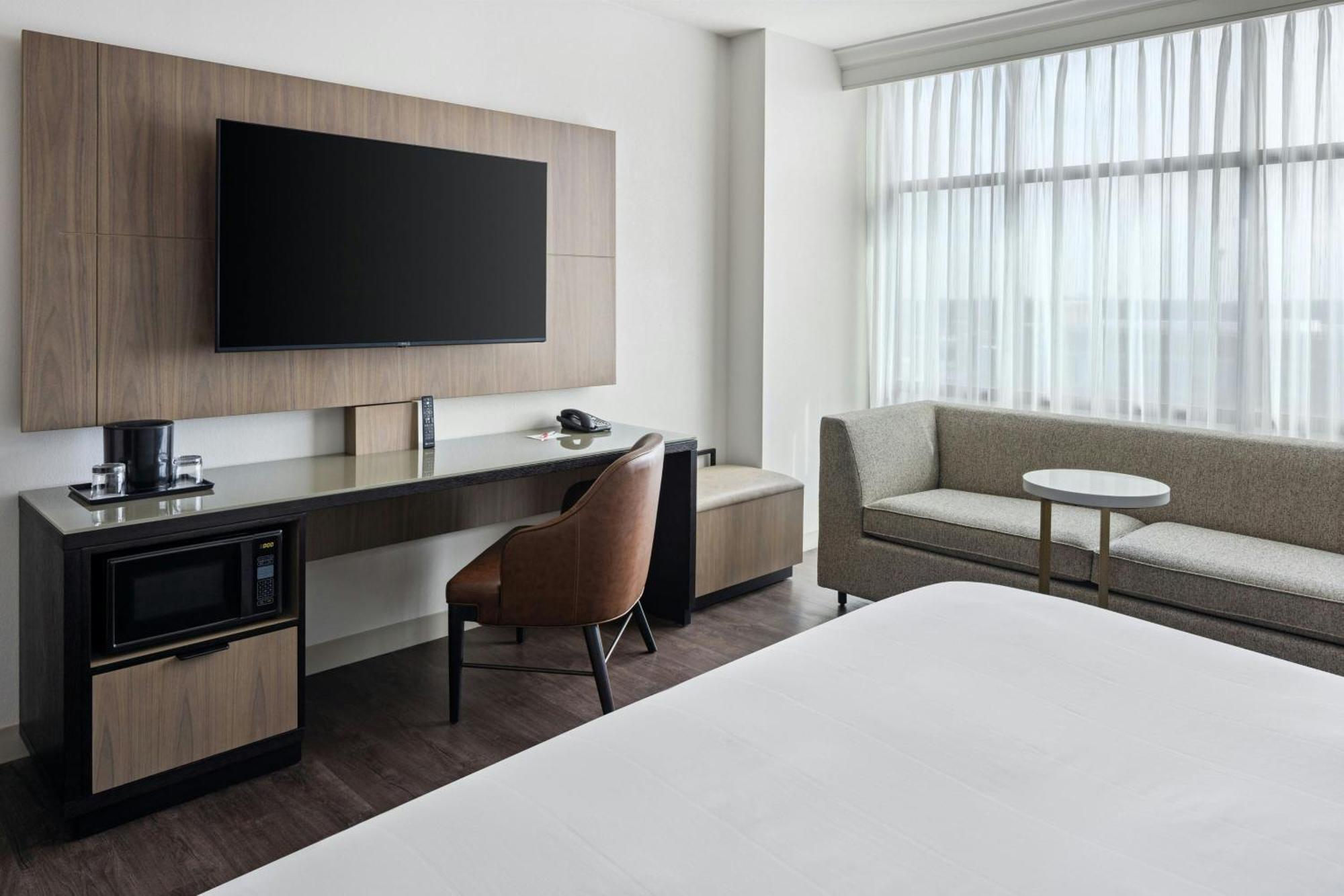 万豪Normal And Conference Center Hotel 4*