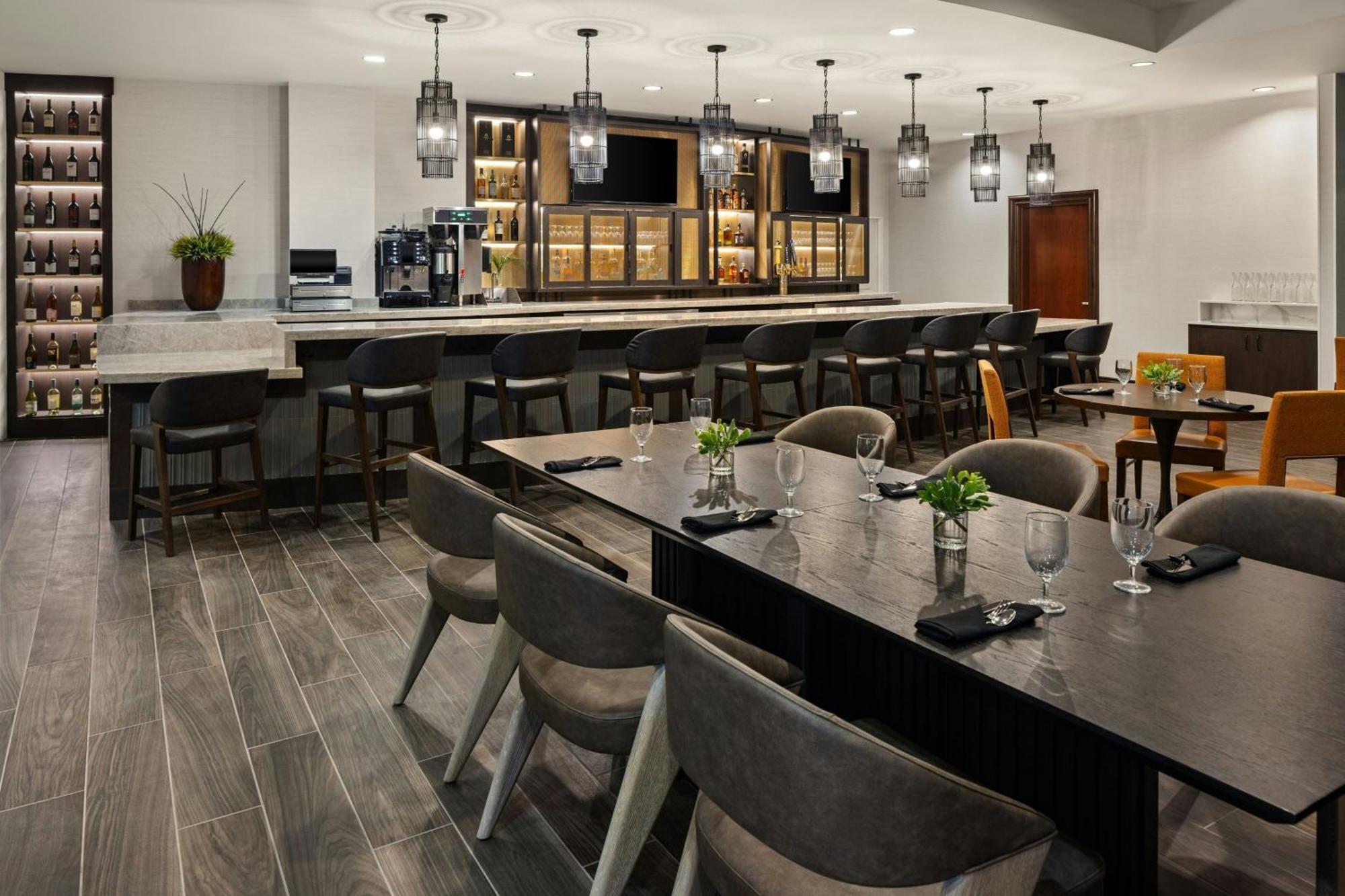 万豪Normal And Conference Center Hotel 4*